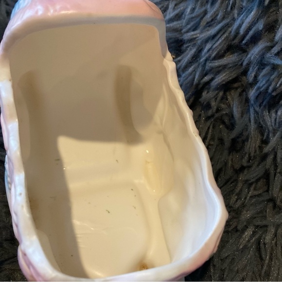 Vintage Baby Lamb with Carriage/Baby Buggy Planter - Picture 9 of 10